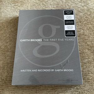 Brand new Garth Brooks anthology CD set